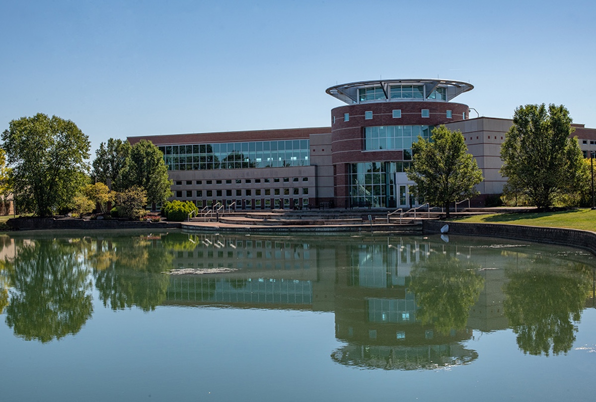 Marion campus on a sunny day.