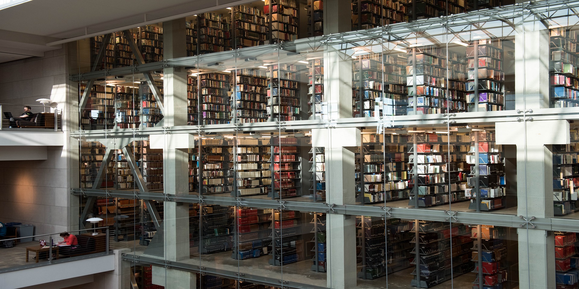 Interior of Thompson Library