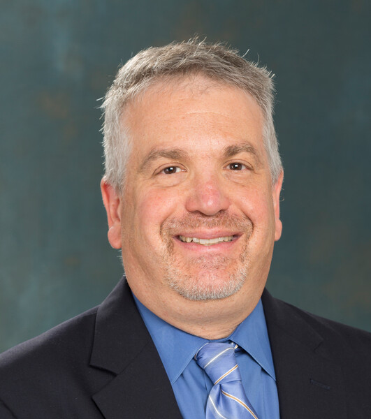 Photo portrait of Eric Anderman