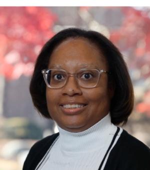 Photo portrait of Michelle Freeman