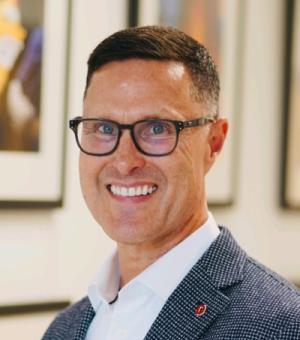 Photo portrait of David Jenkins.