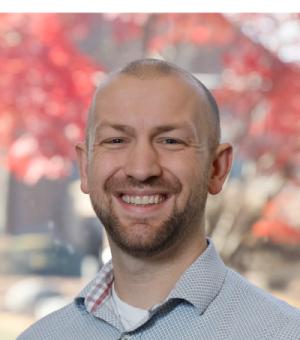 Photo portrait of Matthew Pfanz